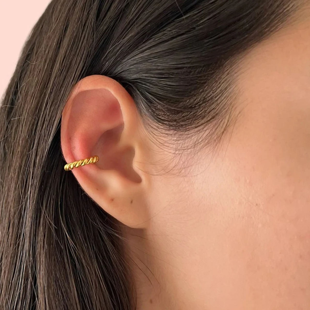 Twist Shine Ear Cuff