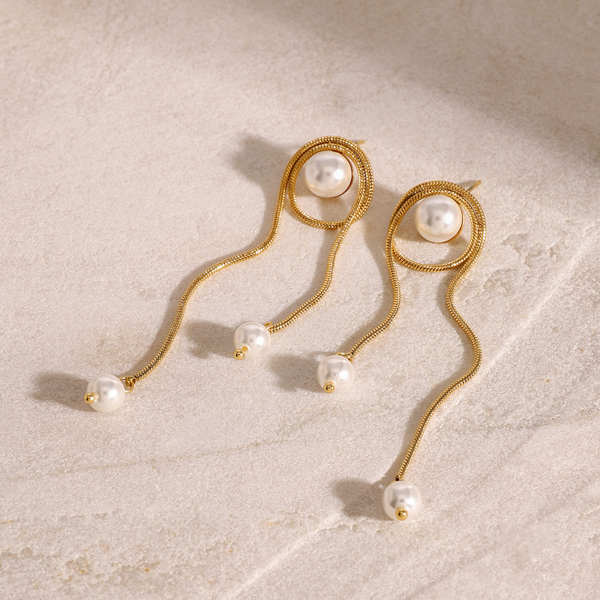 Modern Pearl Statement Ohrringe