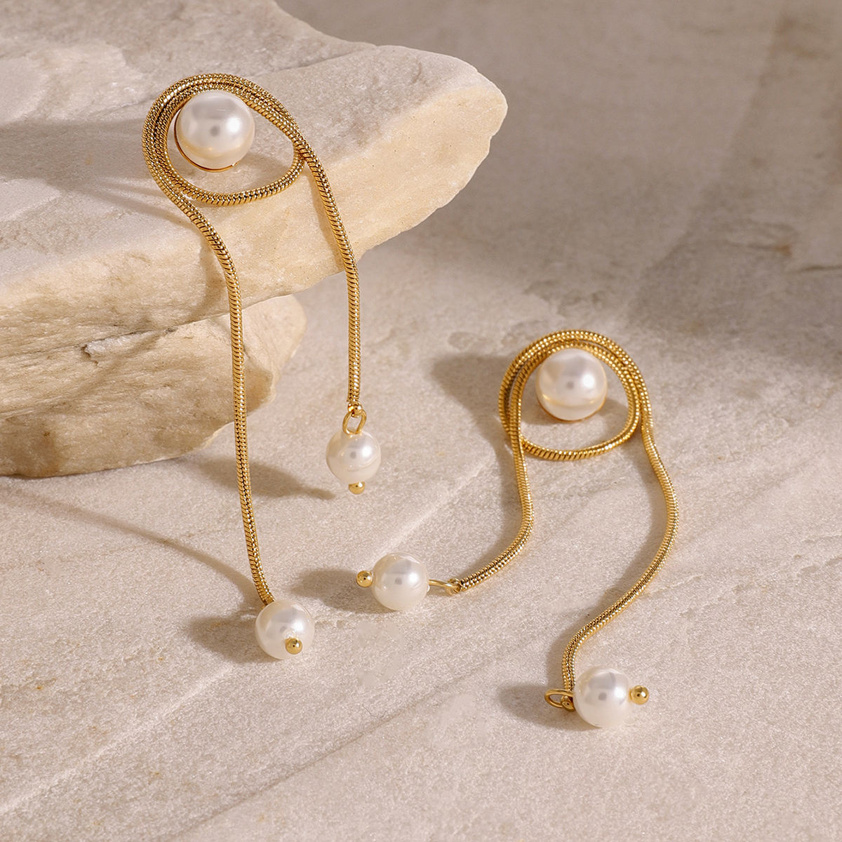 Modern Pearl Statement Ohrringe