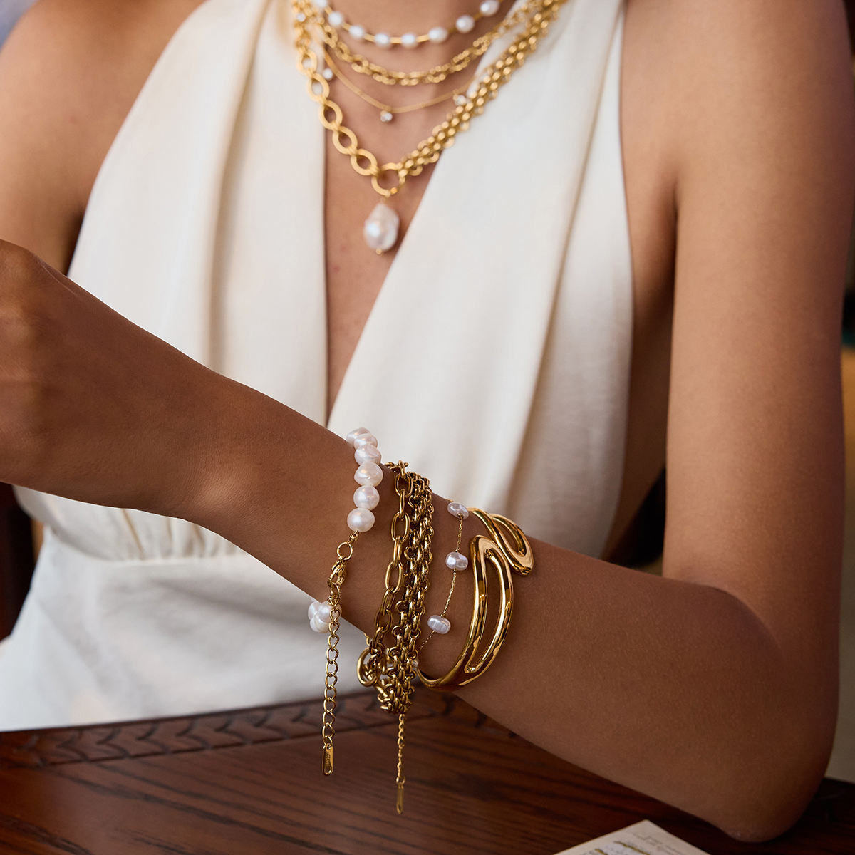 Pearl Chic Armband