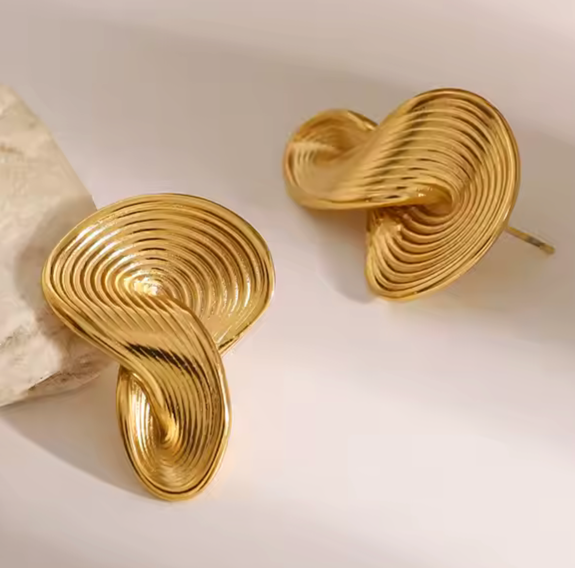 Modern Wave Ohrstecker