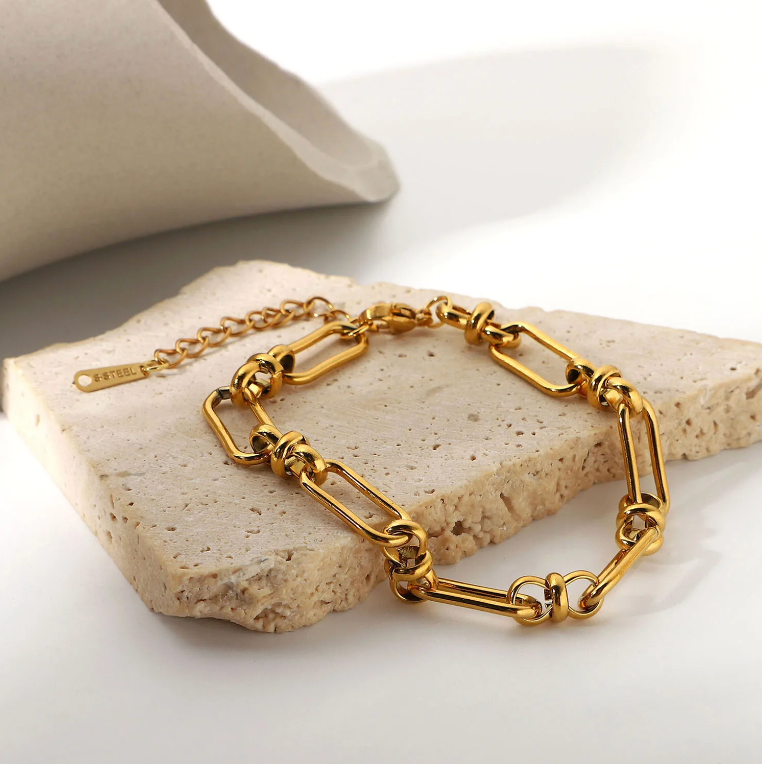 Modern Links Armband