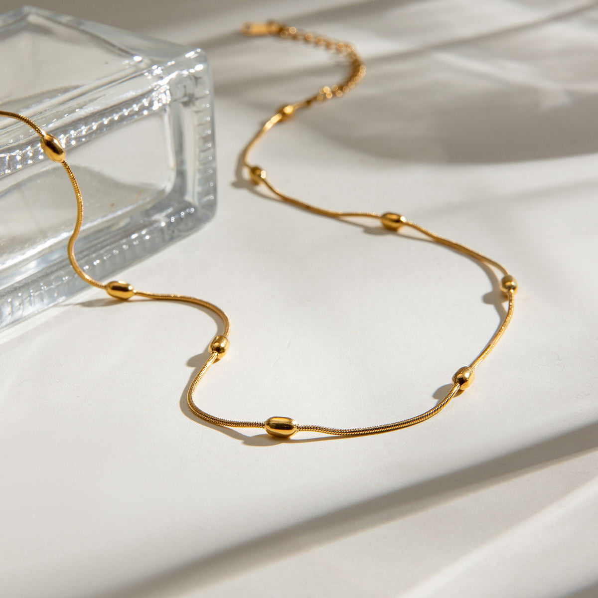 Golden Minimalist Kette