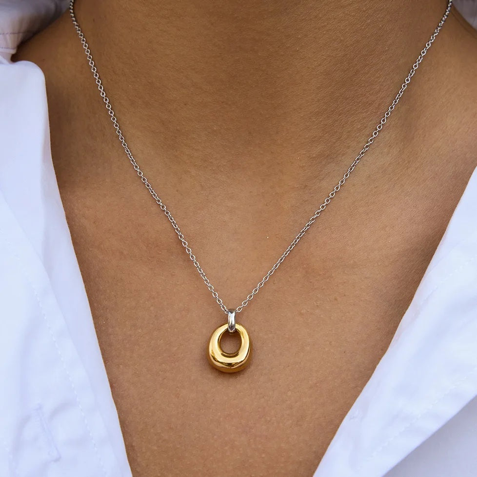 Wide Oval Two Tone Necklace
