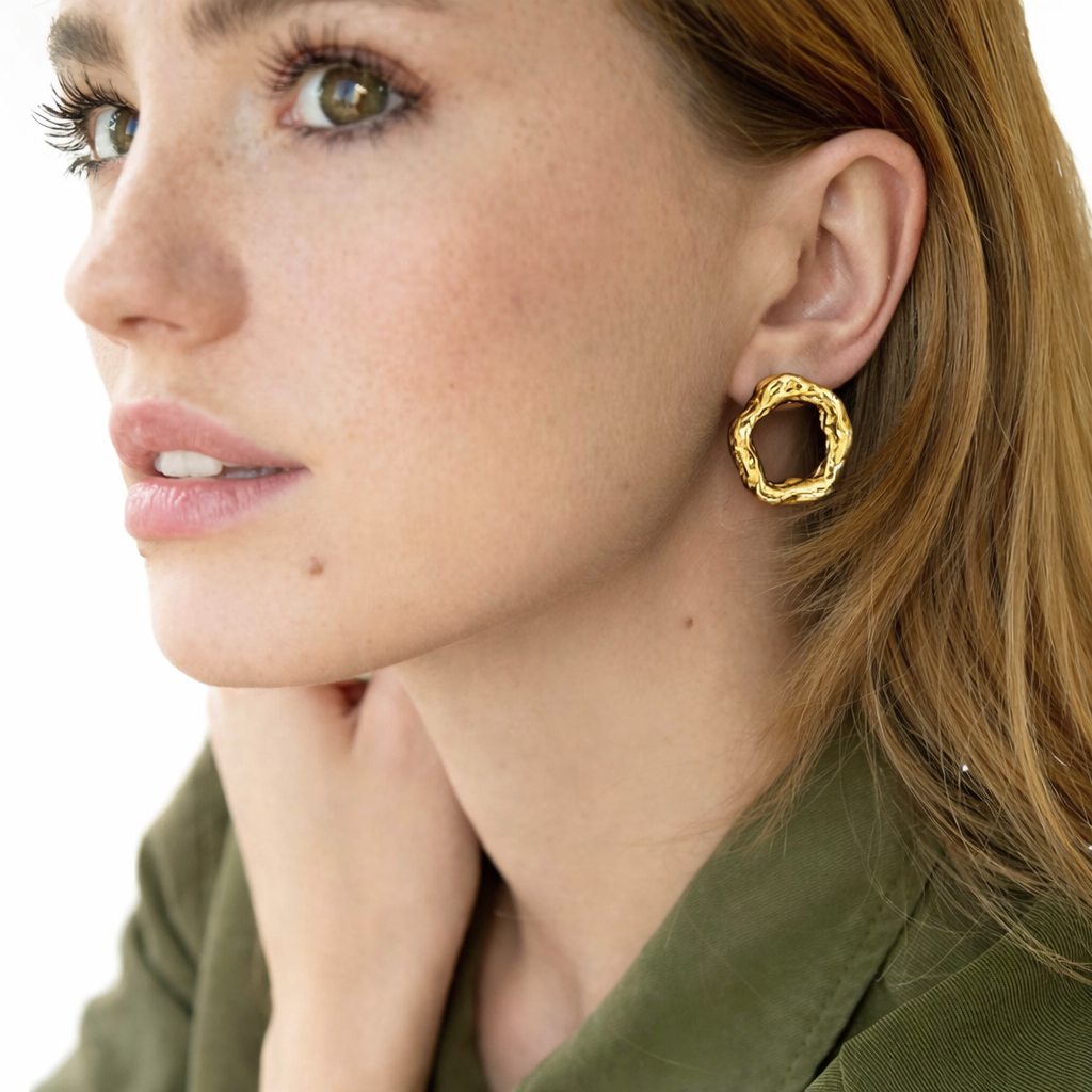 bold wave ohrstecker gold edelstahl modern wellenförmig