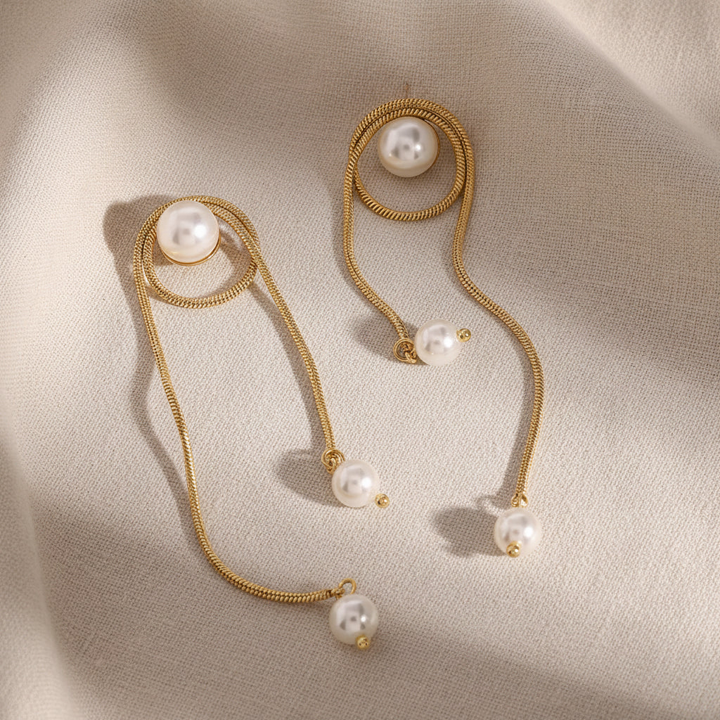 modern pearl statement ohrringe close up glanz