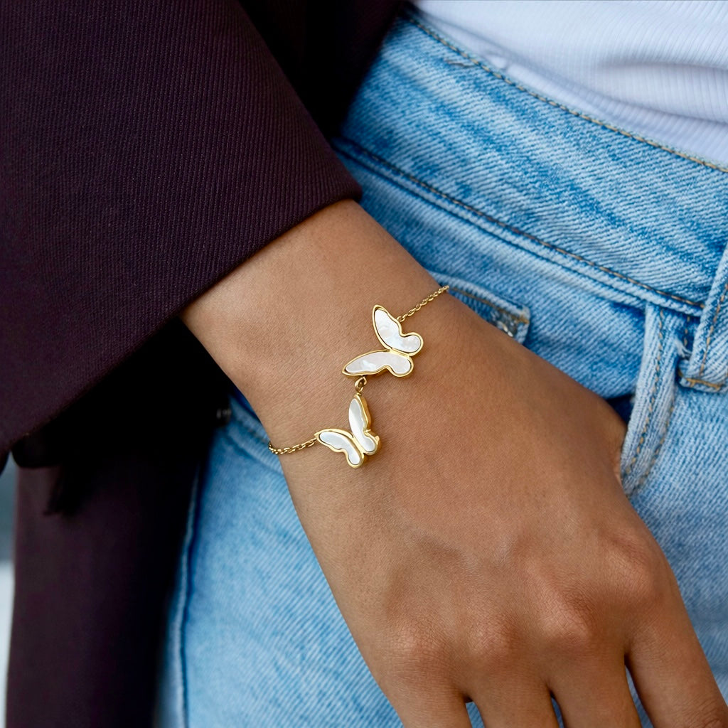 butterfly dream armband am handgelenk styling