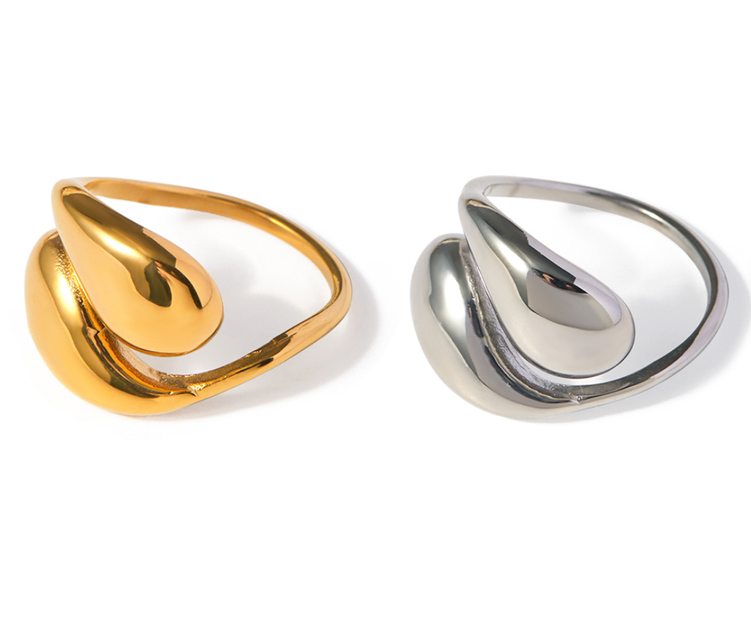 Curve Wave Ring