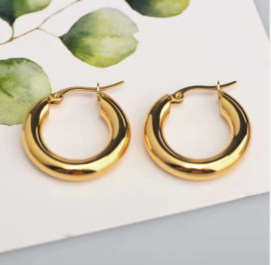 Bold Curve Hoops Creolen