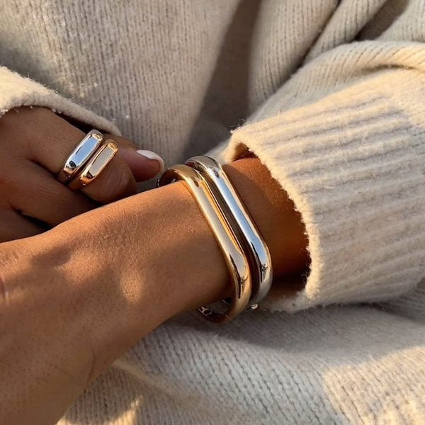 Modern Curve Armreif