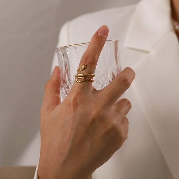 Sleek Serpent Ring