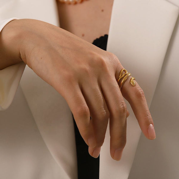 Sleek Serpent Ring